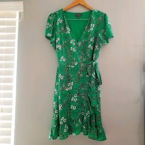 Luxology Green and White Flowers Wrap Dress L